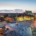 Столица Польши, восстановленная после разрушений Второй мировой войны, сегодня является городом, полным контрастов