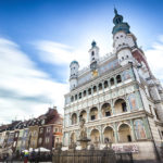Столица Велькопольска является не только одним из важнейших деловых центров в Польше, славится международными ярмарками, организованными здесь с довоенных времен, но и очаровательным историческим городом