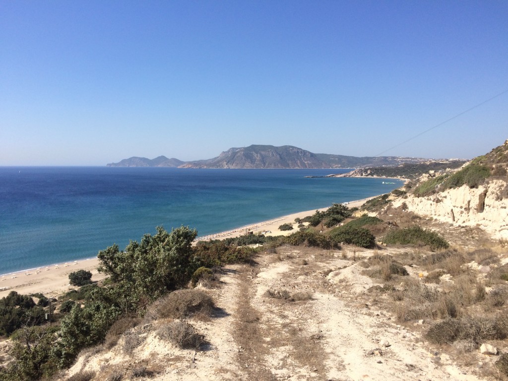 Пляжи Кос - один из самых красивых пляжей греческих островов, принадлежащий додеканскому архипелагу в Эгейском море
